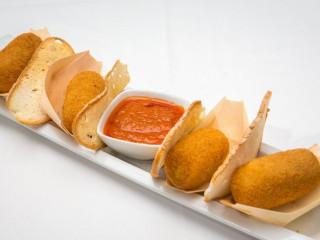 restaurant image