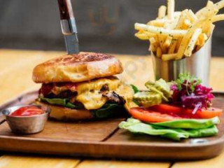 restaurant image