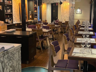 restaurant image