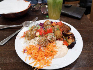 restaurant image