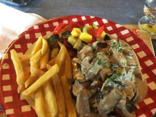restaurant image