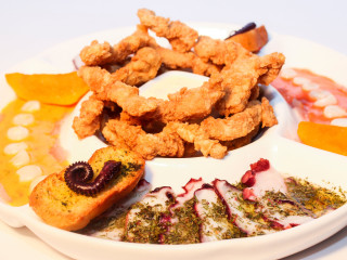 restaurant image