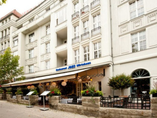 restaurant image