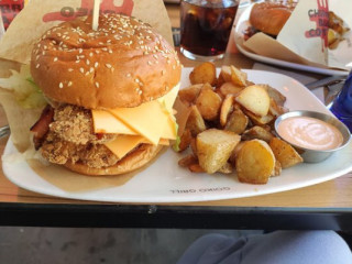 restaurant image