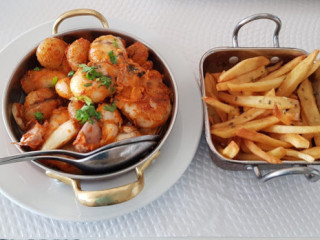 restaurant image