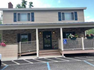 restaurant image