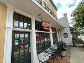 restaurant image