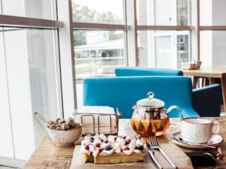 restaurant image