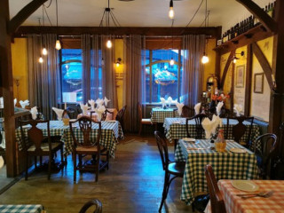 restaurant image