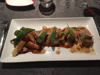 restaurant image