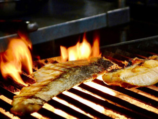 restaurant image