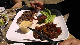 restaurant image