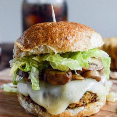 Crispy Veg Burger Crispy Veg Burger