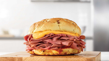 Beef 'N Cheddar Classic Beef 'N Cheddar Classic