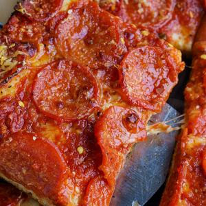 Siciliansk Pizza Siciliansk Pizza